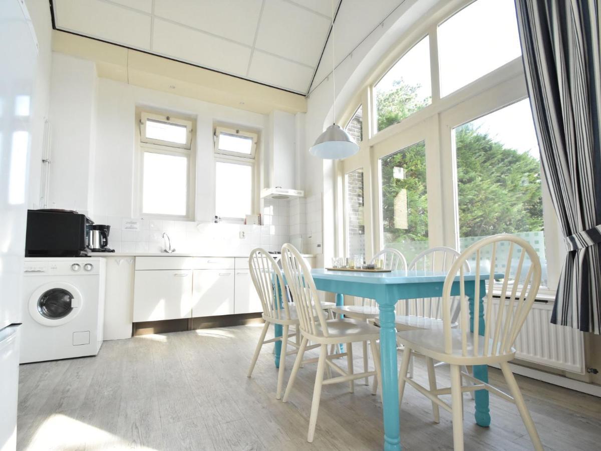 Quaint Holiday Home In Bergen Aan Zee Near Sea Екстер'єр фото